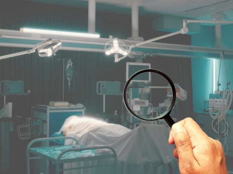 Forensic Pathologist Sudden Death Post Mortem